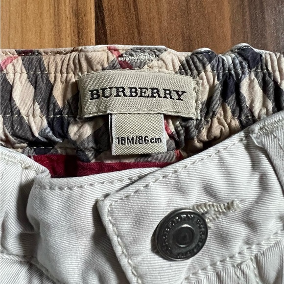 Burberry Khakis 18m - Picture 3 of 3